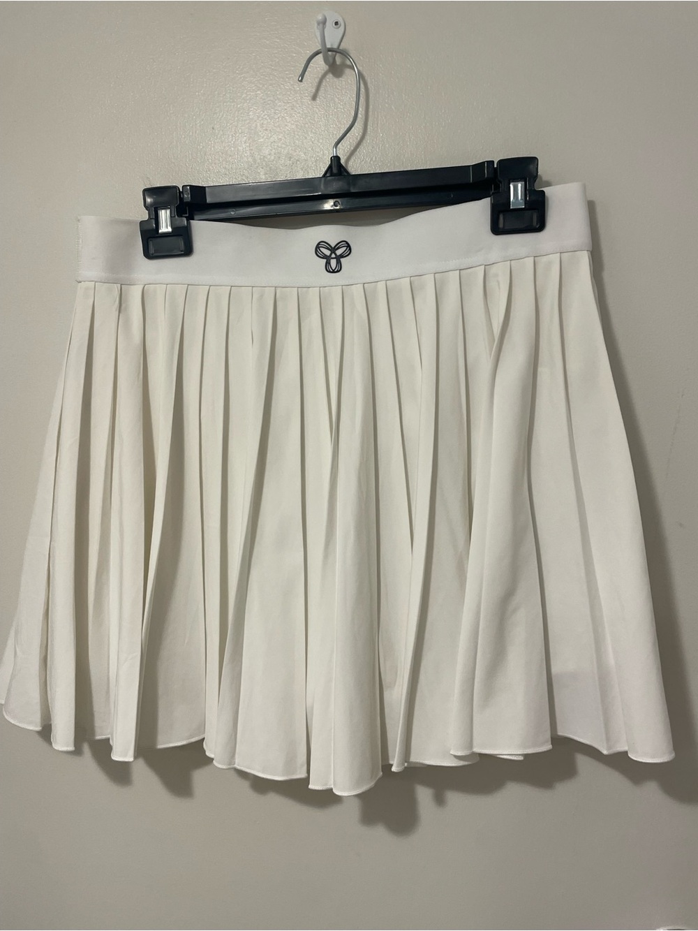 Aritzia Tnaction ladies white pleated tennis skirt skort mini skirt sz L